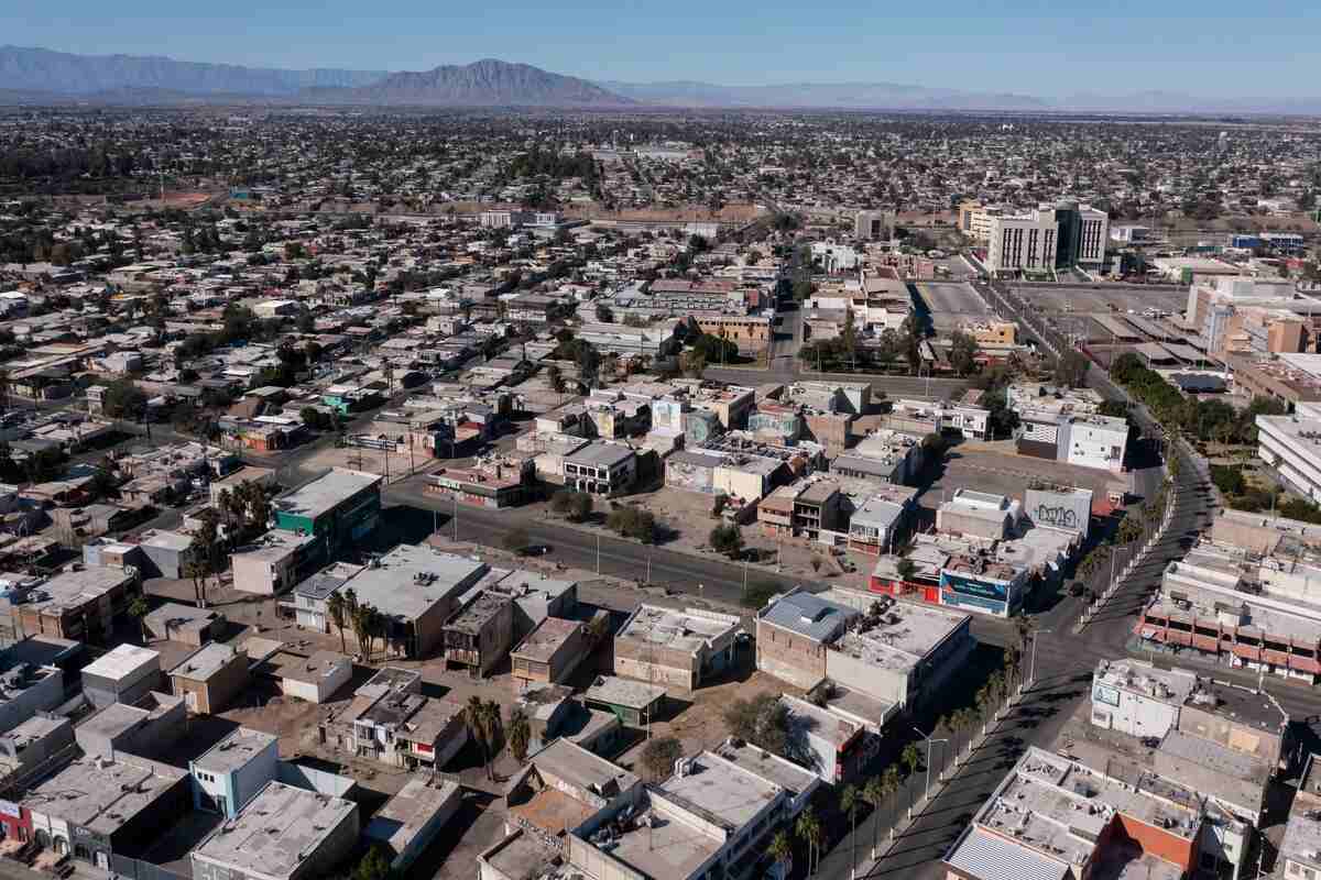 Baja California busca reforzar la prevención de apuestas digitales entre jóvenes
