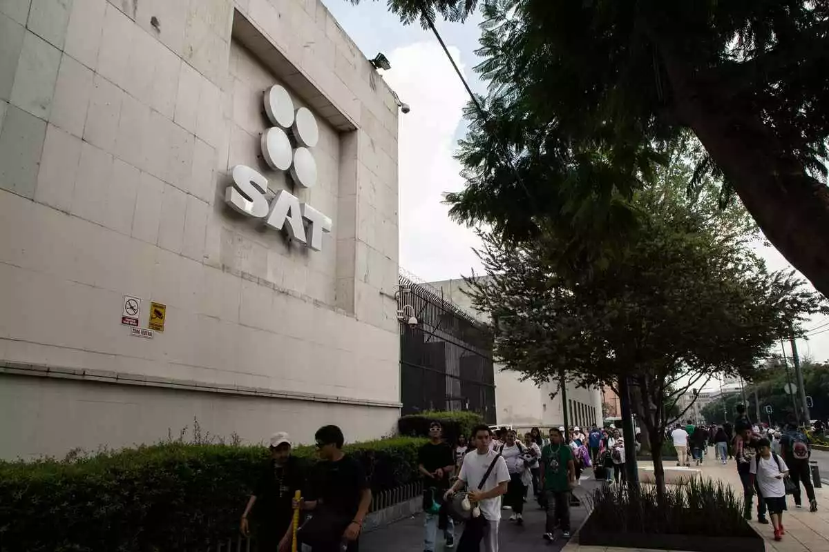 SAT remata acciones de Codere vinculadas con ICELA en tanto el servicio online sigue creciendo