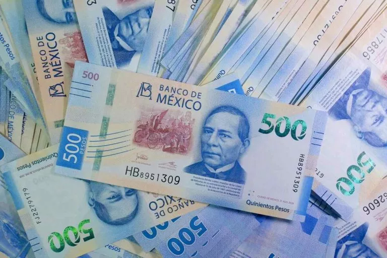 pesos mexicanos
