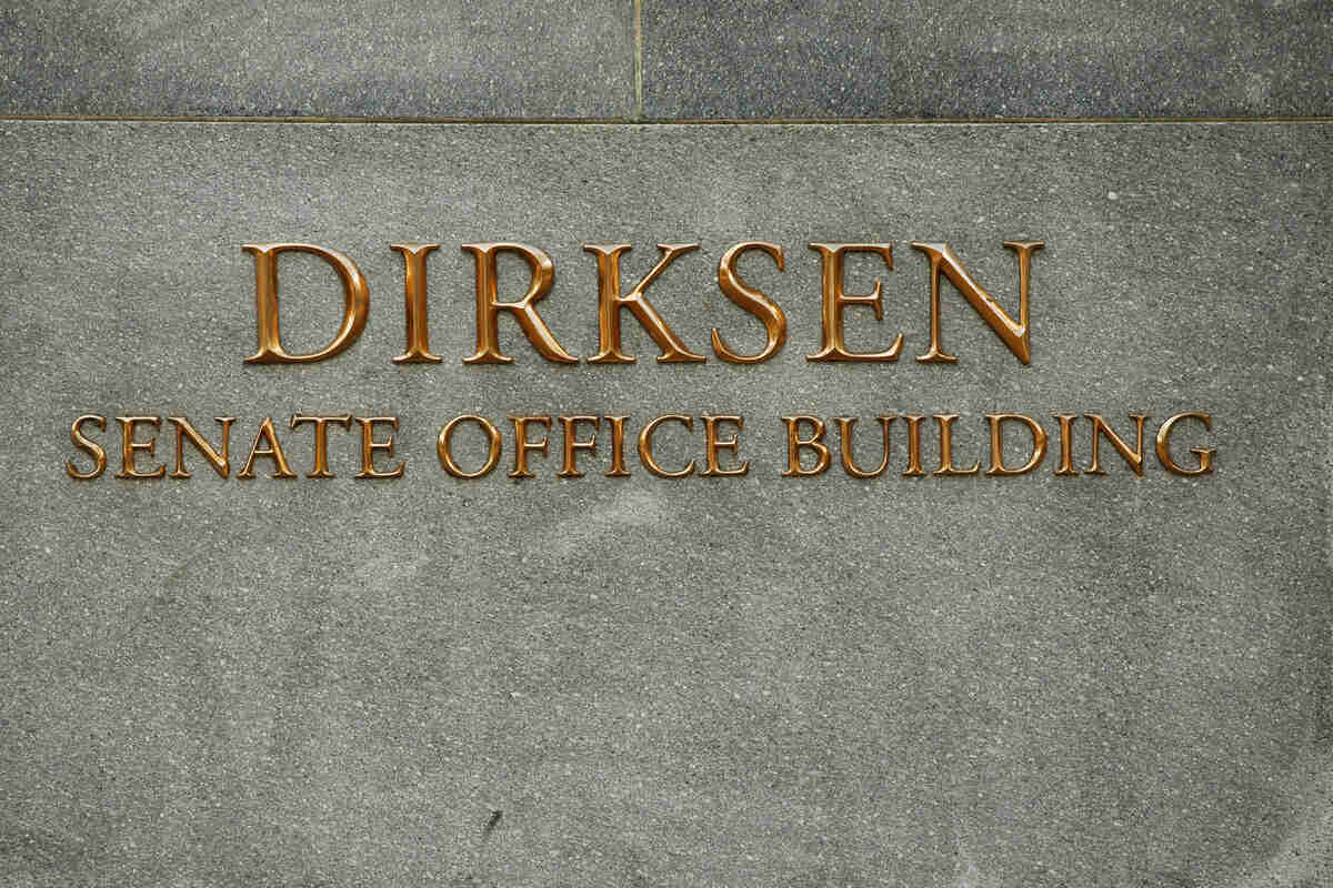 CLARITY Act Awaits Key Senate Banking Committee Vote
