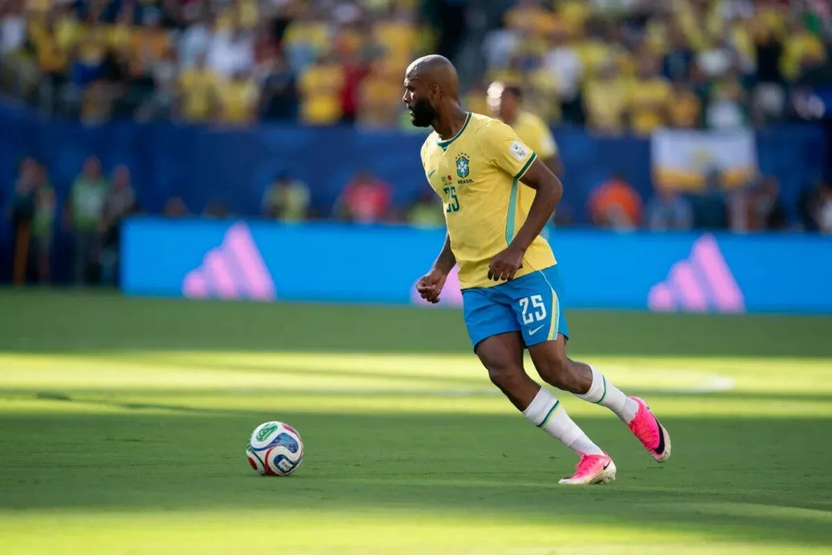 Brazil forward Igor Thiago looks to pass the ball during World Cup match vs Morocco