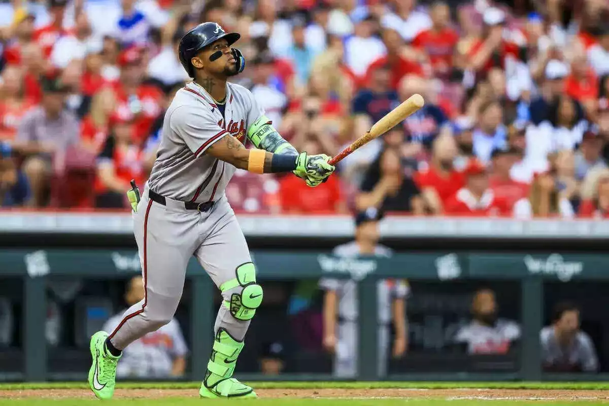 Ronald Acuna hits a solo home run