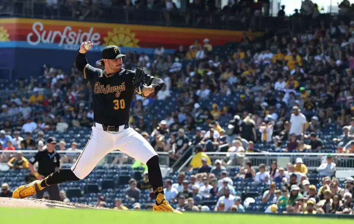 Pittsburgh Pirates pitcher Paul Skenes pitches