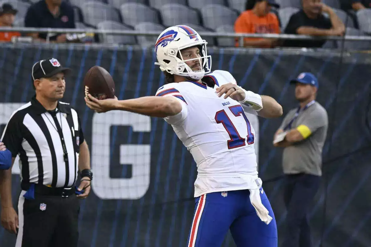 Buffalo Bills quarterback Josh Allen during warmup