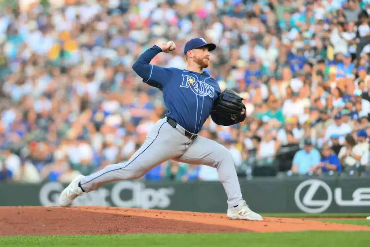 Rays pitcher Drew Rasmussen pitches