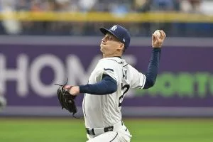 Brewers Look to Complete Sweep in Game 4 of World Series (10/27/2026): Latest News, Picks & Market Movement