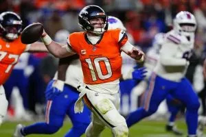 Chiefs vs Broncos Predictions (11/01/2026): AFC West Divisional Tilt One of Week 8 Highlights